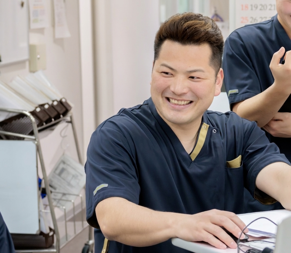 男性看護師 画像