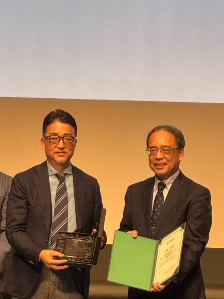 藤尾院長が日本手外科学会 学会功労賞を受賞